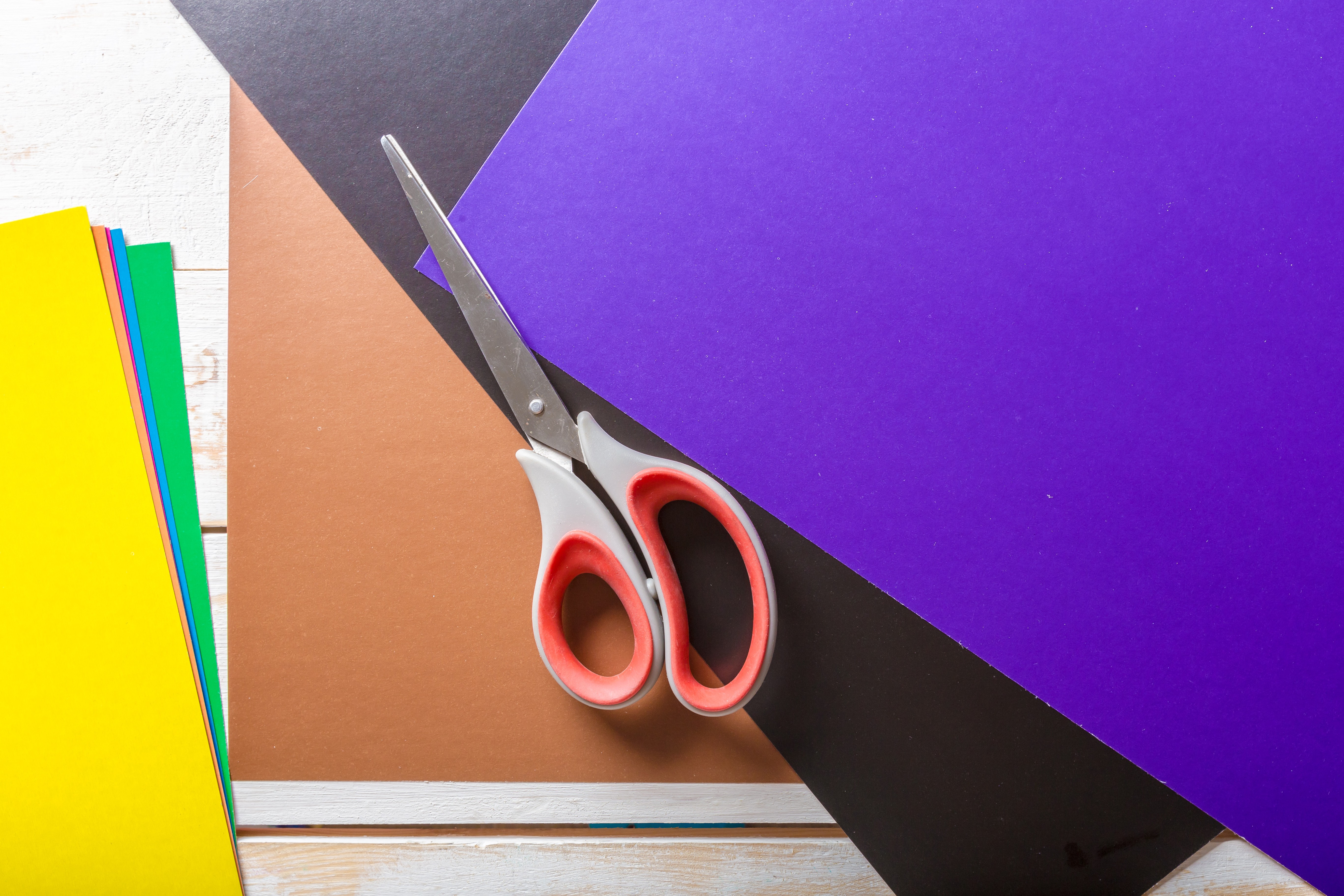 Lei que proíbe alunos de portar objetos cortantes em escolas é sancionada na PB