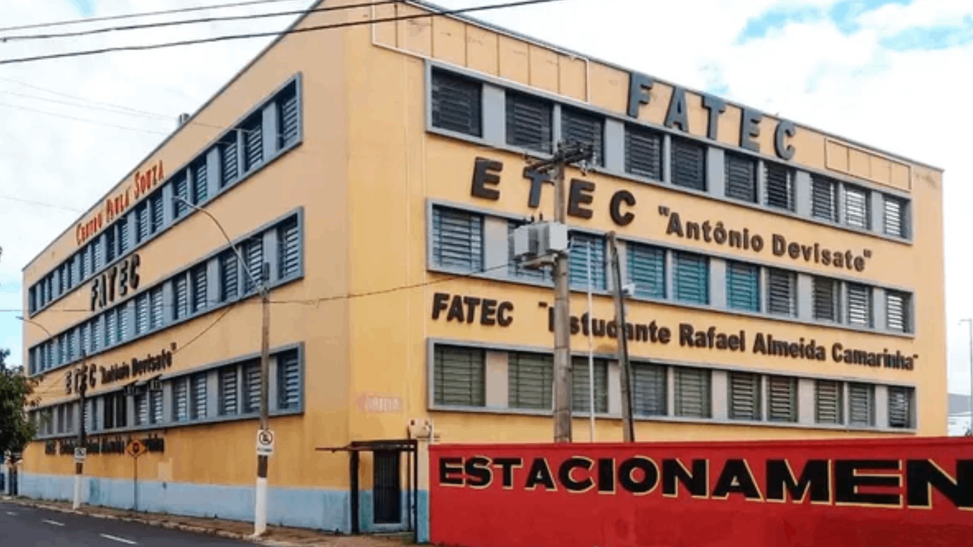Etec de Marília afasta professor após denúncia de assédio sexual contra alunos