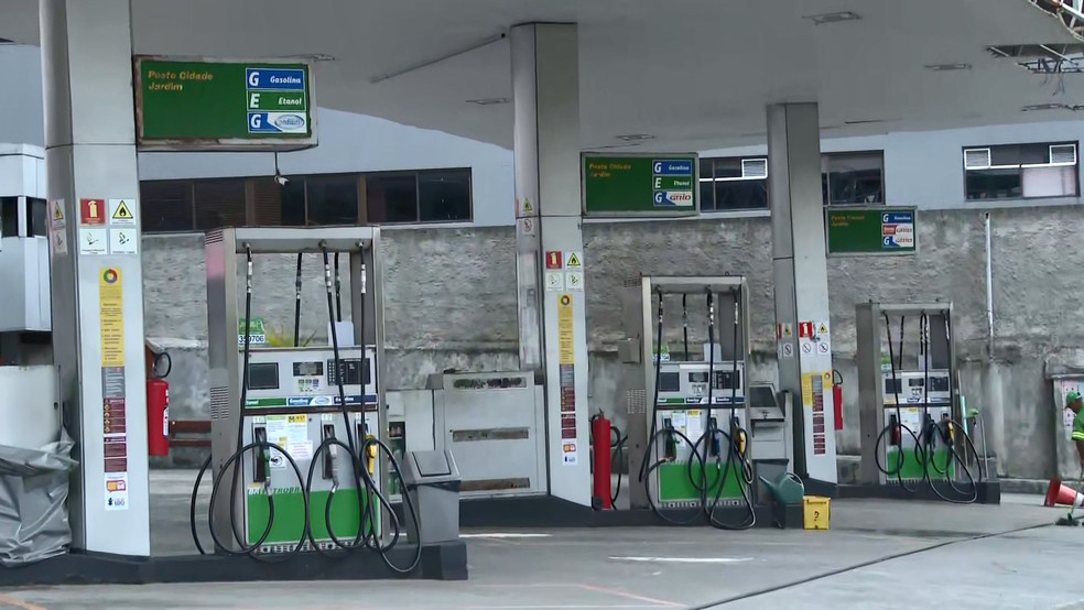 Posto de combustível em Salvador — Foto: TV Bahia