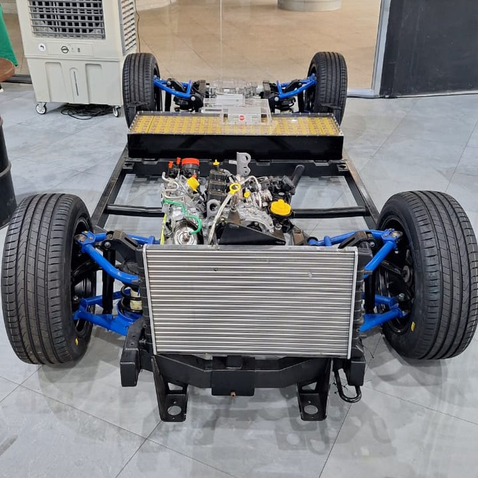 Lecar 459 terá motor 1.0 turbo de 122 cv que vai gerar energia para o conjunto elétrico — Foto: Vinicius Montoia | g1