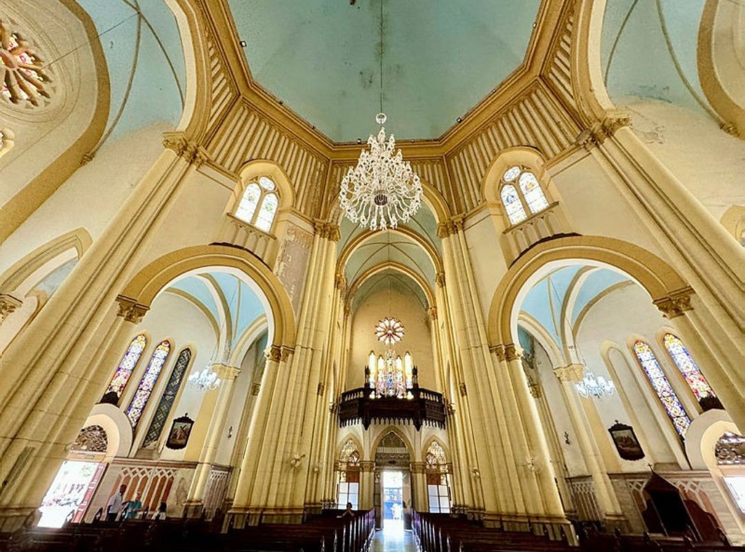 Catedral de Santos, SP, fecha para obra de restauração interna e externa