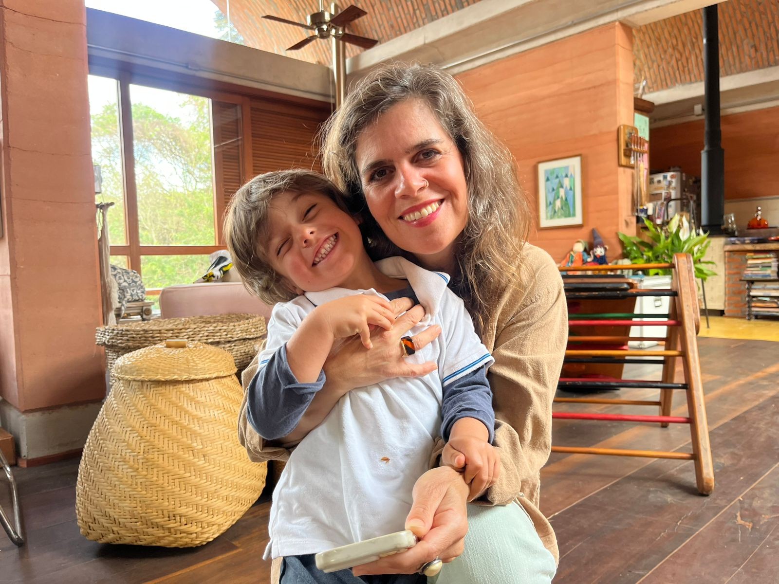 Filha de Ana Maria Braga conta que filho ficou três dias som de apito na boca após engolir brinquedo: ‘Respirava e apitava’