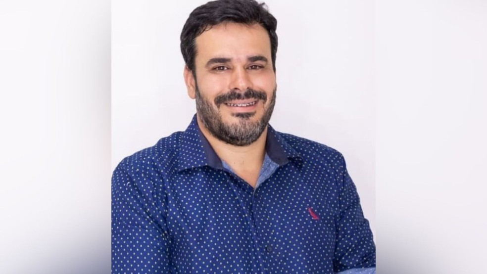 Ex-vice-prefeito de Lagamar, Isaac Calazans &mdash; Foto: Redes sociais/Reprodu&ccedil;&atilde;o
