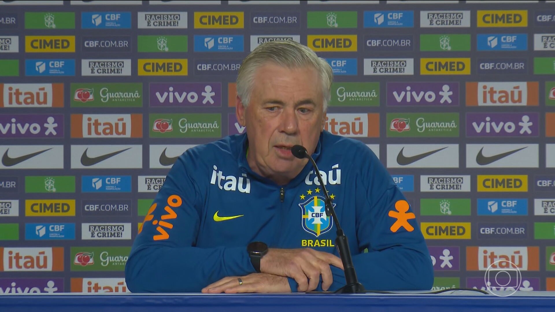 ‘Temos 70 jogadores que podem estar na Copa do Mundo’, diz Carlo Ancelotti