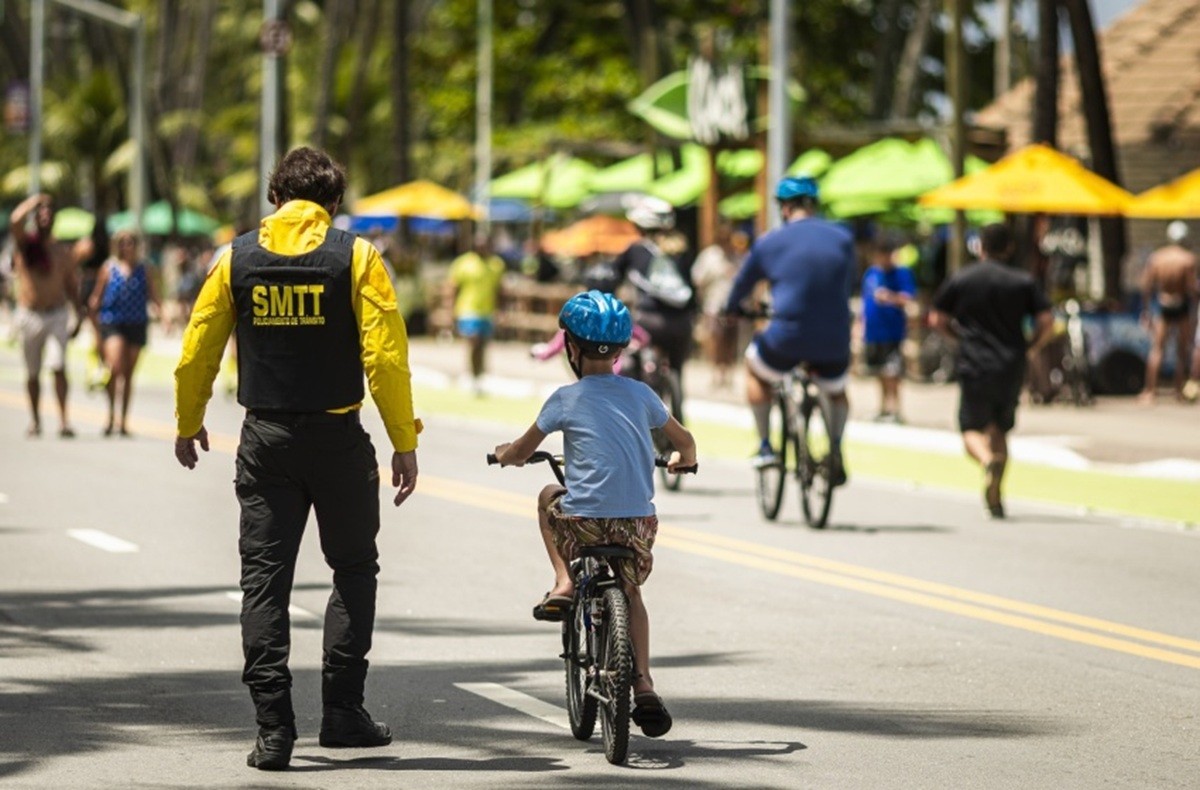 'Rua Aberta' na Ponta Verde funciona em horário especial no feriado de 7 de setembro; confira