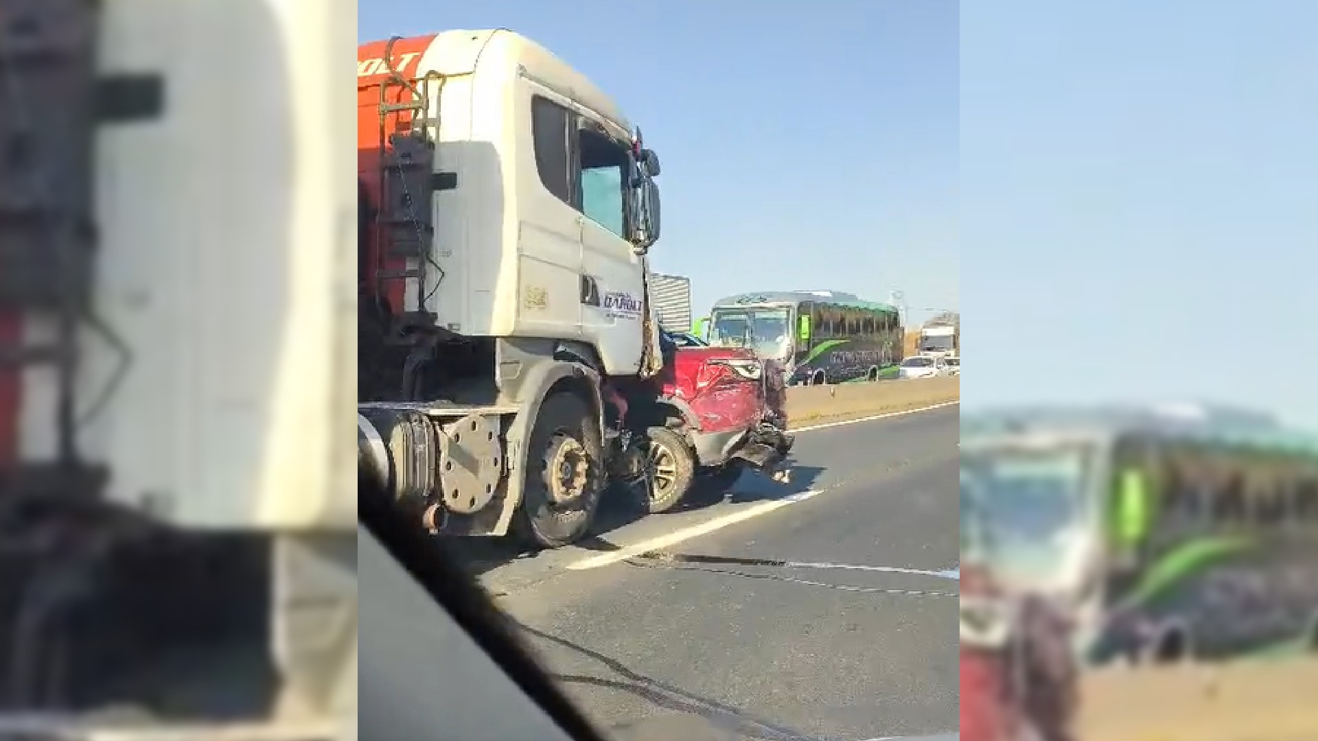 Engavetamento deixa tráfego lento na SP-294 em Marília