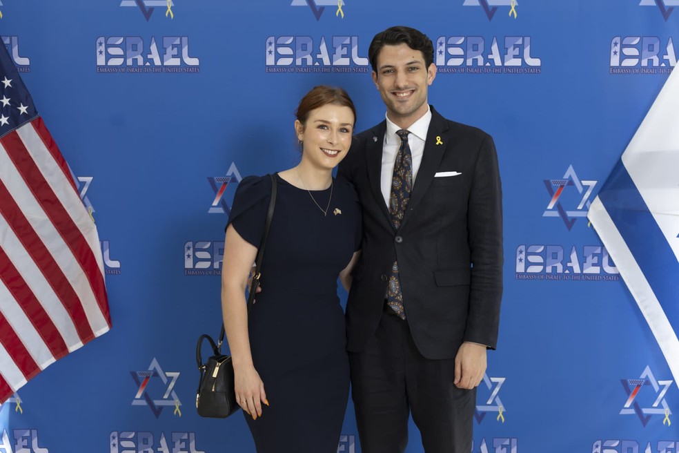 Sarah Milgram e Yaron Lischinsky, funcionários da embaixada israelense em Washington, nos EUA, mortos a tiros em 22 de maio de 2025. — Foto: Embaixada de Israel nos Estados Unidos
