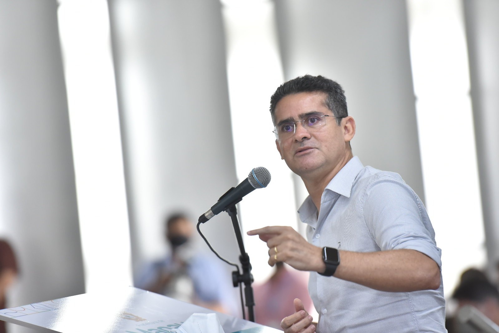 Prefeito de Manaus exonera mais de dez secretários municipais; confira a lista
