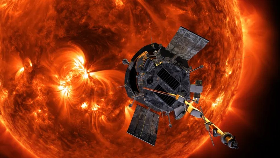 Ilustração mostra a Parker Solar Probe se aproximando do Sol: medições da sonda da Nasa e outra da Agência Espacial Europeia (ESA) permitiram aos cientistas identificar de onde pode estar vindo a energia que acelera e aquece o vento solar depois que ele sai do Sol. — Foto: NASA