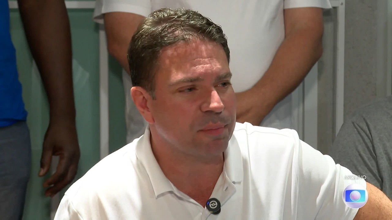 Após bloqueio de salário de Ramagem, secretaria da Câmara pede parecer sobre seu apartamento funcional