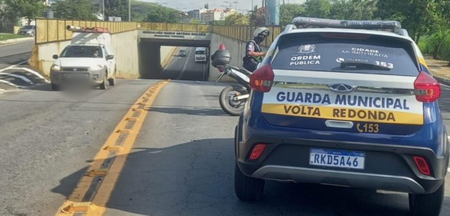 Mergulhão da Rodovia dos Metalúrgicos, em Volta Redonda, será interditado nesta sexta-feira para manutenção 