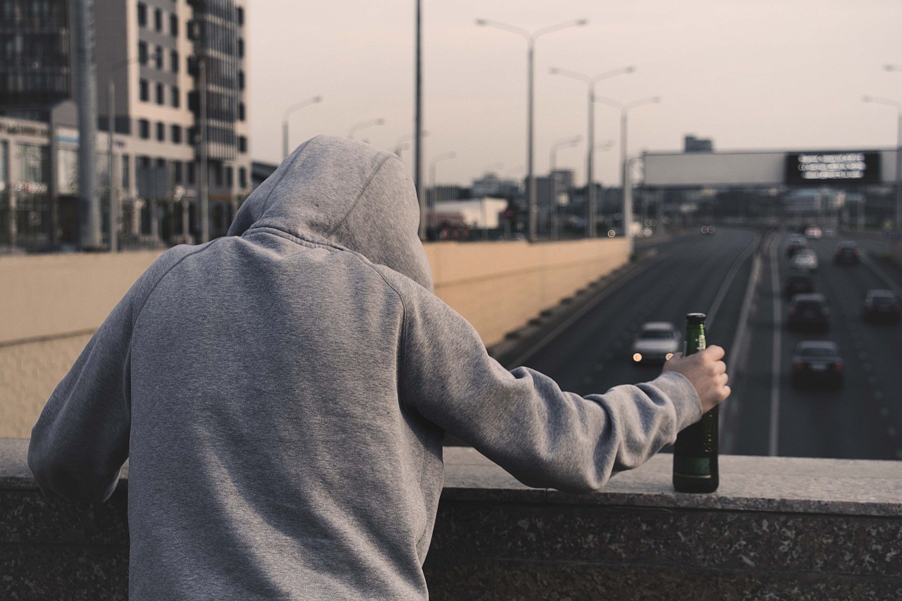 O que a gig economy tem a ver com doenças relacionadas ao álcool 