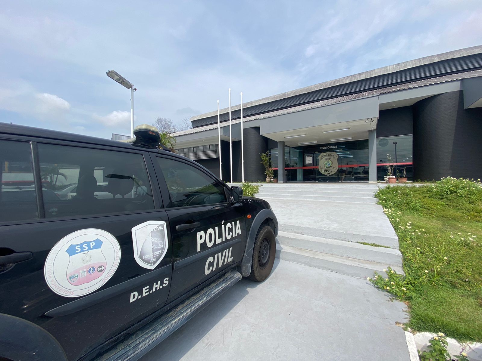 Homem morre após ser atropelado por motociclista na ponte Jornalista Phelippe Daou, em Manaus