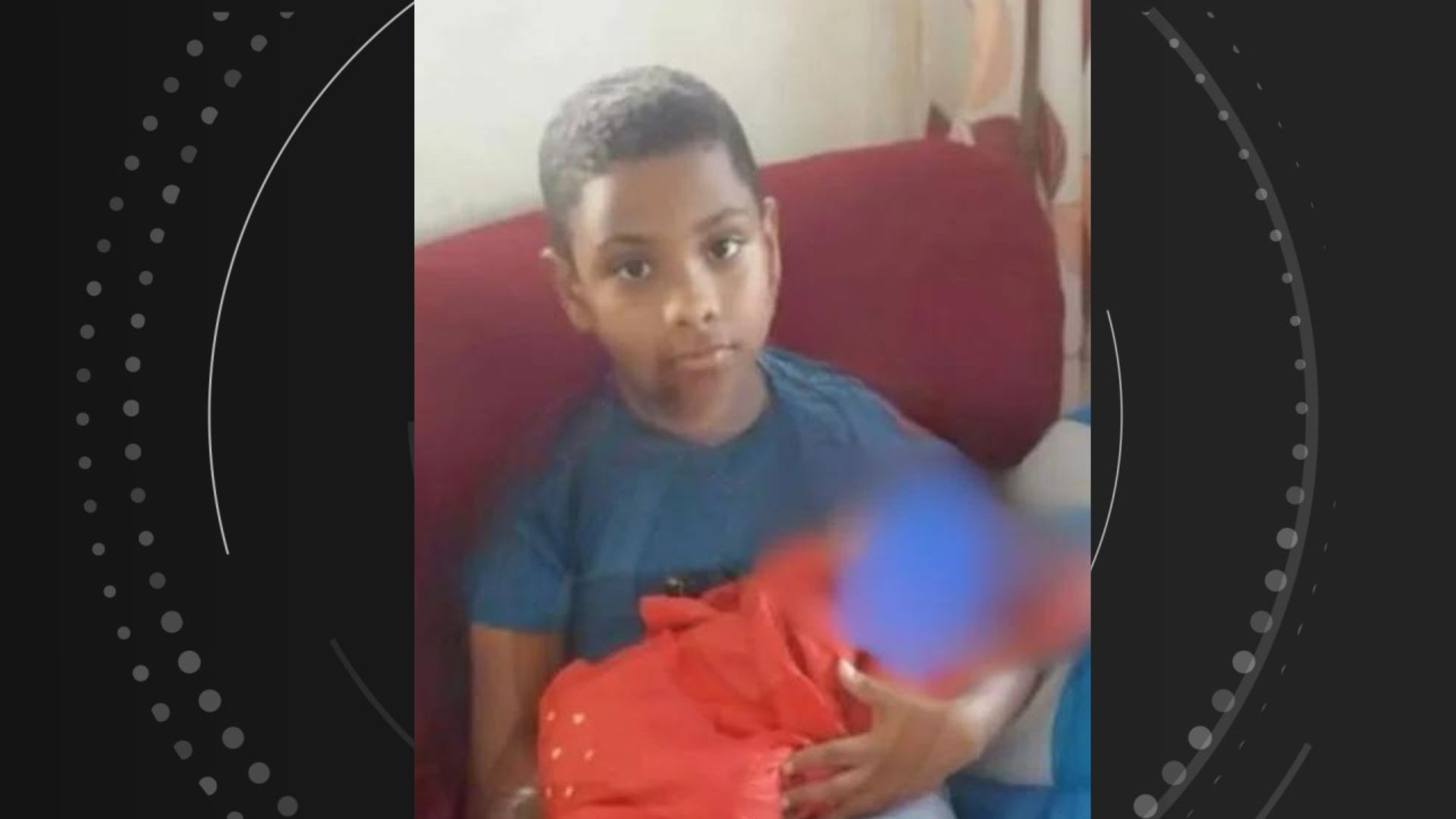 Menino de 10 anos morre atropelado por ônibus do Transcol a caminho de escola no ES