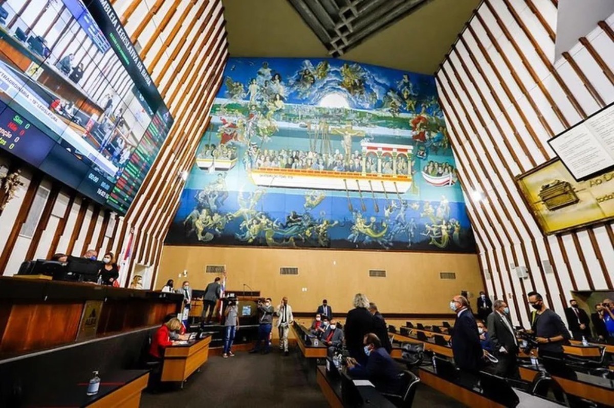 Governador da BA envia novos ajustes em projeto de lei que propõe reajustes salariais dos servidores; entenda mudança