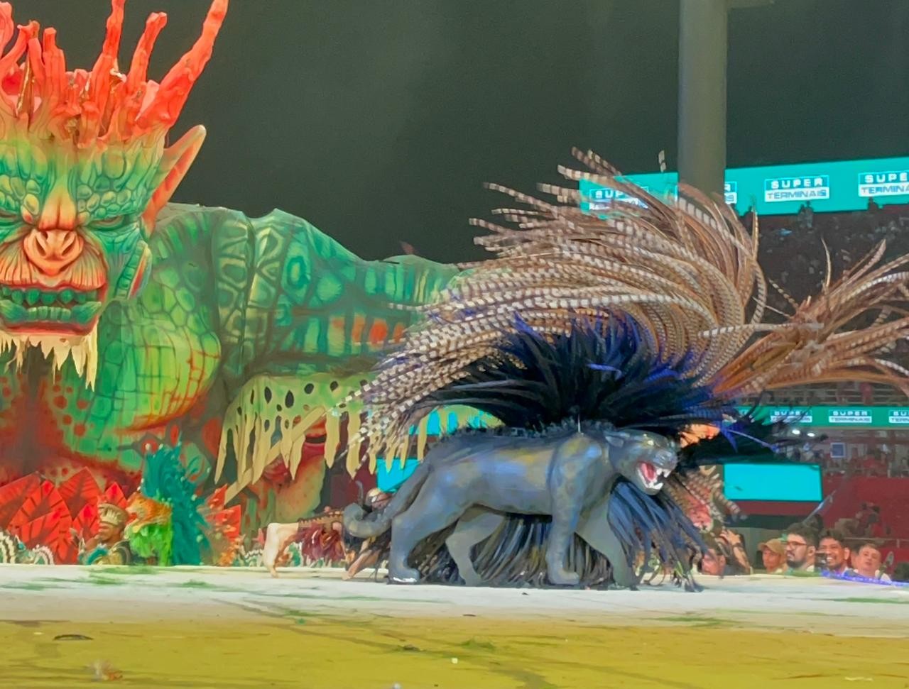 Marciele Albuquerque se transforma em onças no Festival de Parintins 2026; VÍDEO