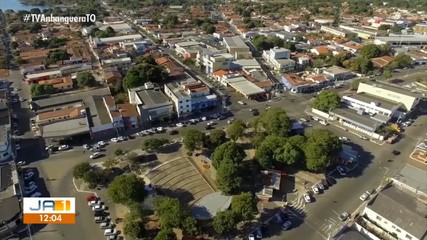 Prefeitura de Porto Nacional entrega documentos de regularização fundiária