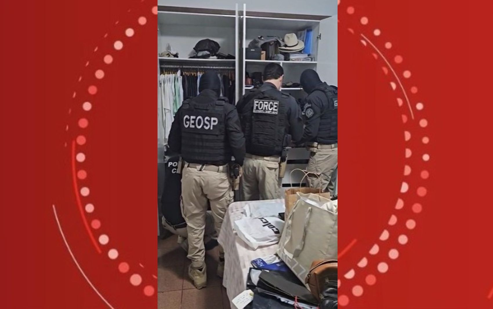 Policial civil é alvo de segunda fase de operação que investiga execução de oito pessoas na Bahia