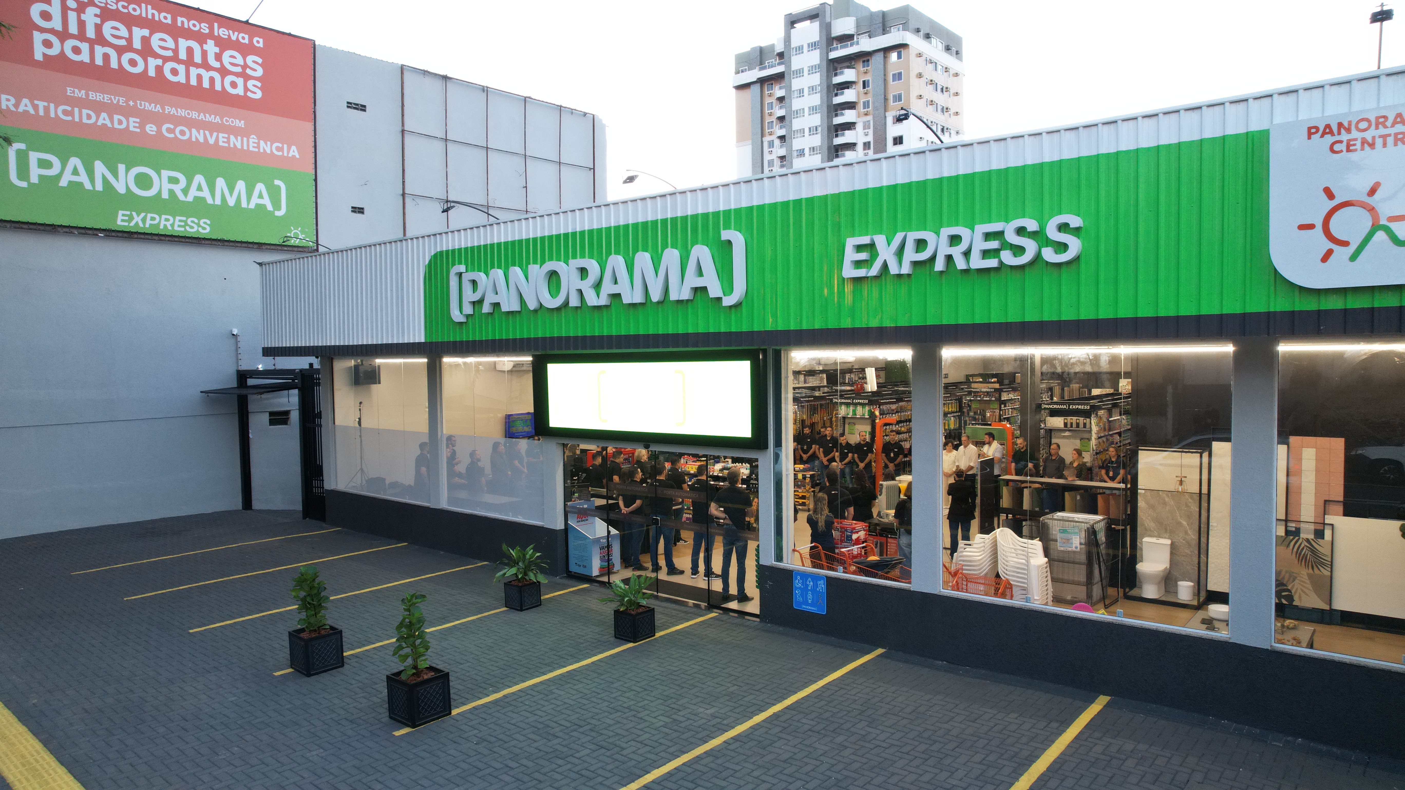 Panorama inaugura sua primeira loja express em Foz do Iguaçu 