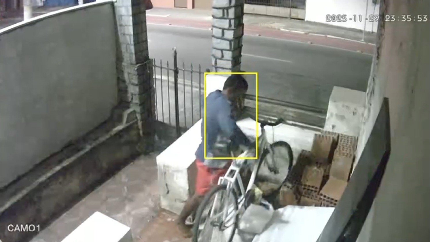 Furtos frequentes no Centro de Campos deixam moradores preocupados