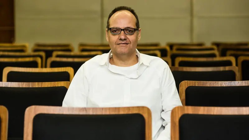 'Tarifas de Trump podem reduzir inflação no Brasil e ajudar Lula nas eleições', diz Samuel Pessôa