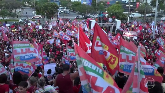 Manifestantes realizam protestos pró-Lula em 11 capitais nesta terça-feira (13) - Programa: Jornal Nacional 