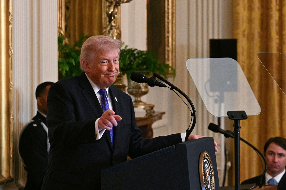 Trump fala pela primeira vez de ataque ao Irã em 2 de março de 2026 — Foto: JIM WATSON / AFP