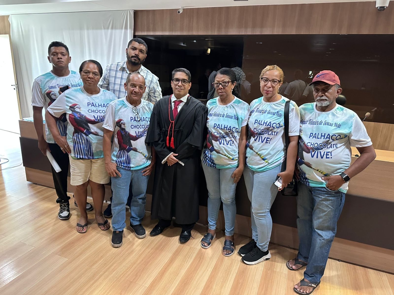 Açougueiro é condenado a 16 anos de prisão por matar palhaço a facadas após briga em bar de Teresina