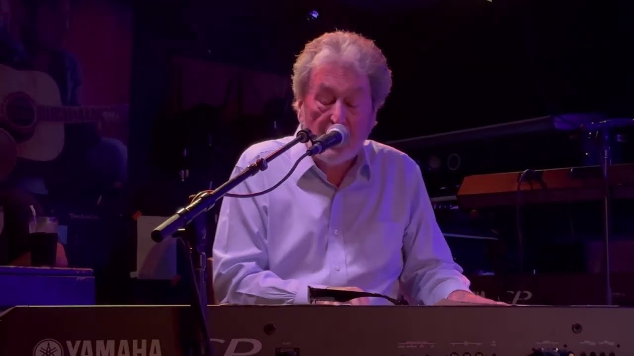 Rick Davies, vocalista e fundador do Supertramp, morre aos 81 anos