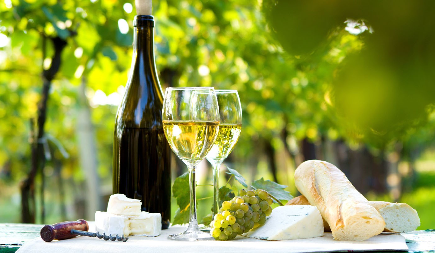 10 vinhos brancos encorpados para o outono