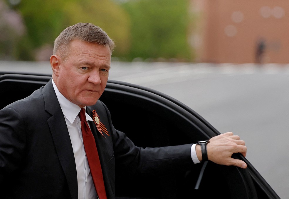 Roman Starovoit em foto há exatamente um mês, no dia 7 de maio de 2025 — Foto: REUTERS/Maxim Shemetov/Foto de arquivo