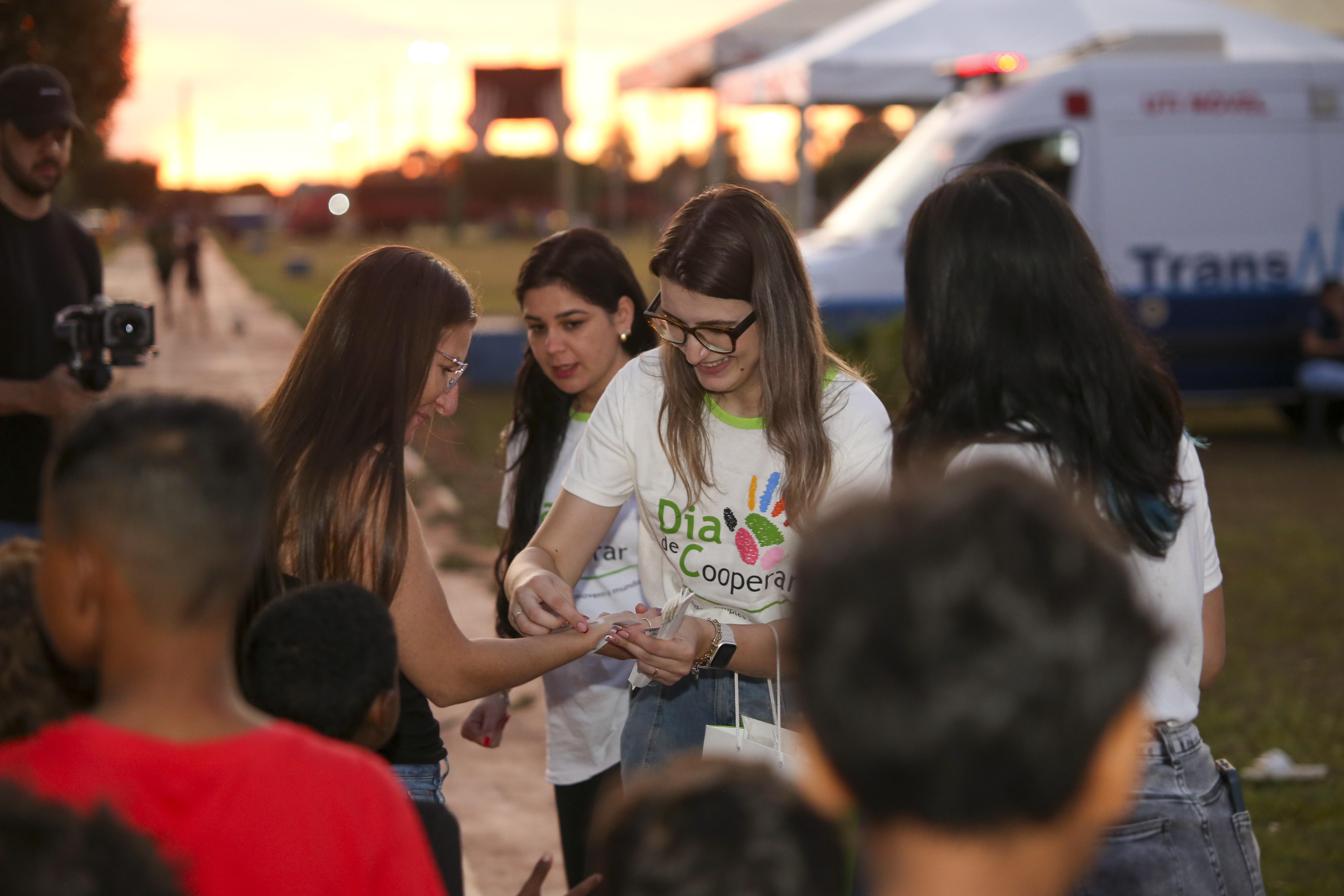 Dia de Cooperar promove arrecadação de brinquedos e programação especial para crianças em Ananindeua