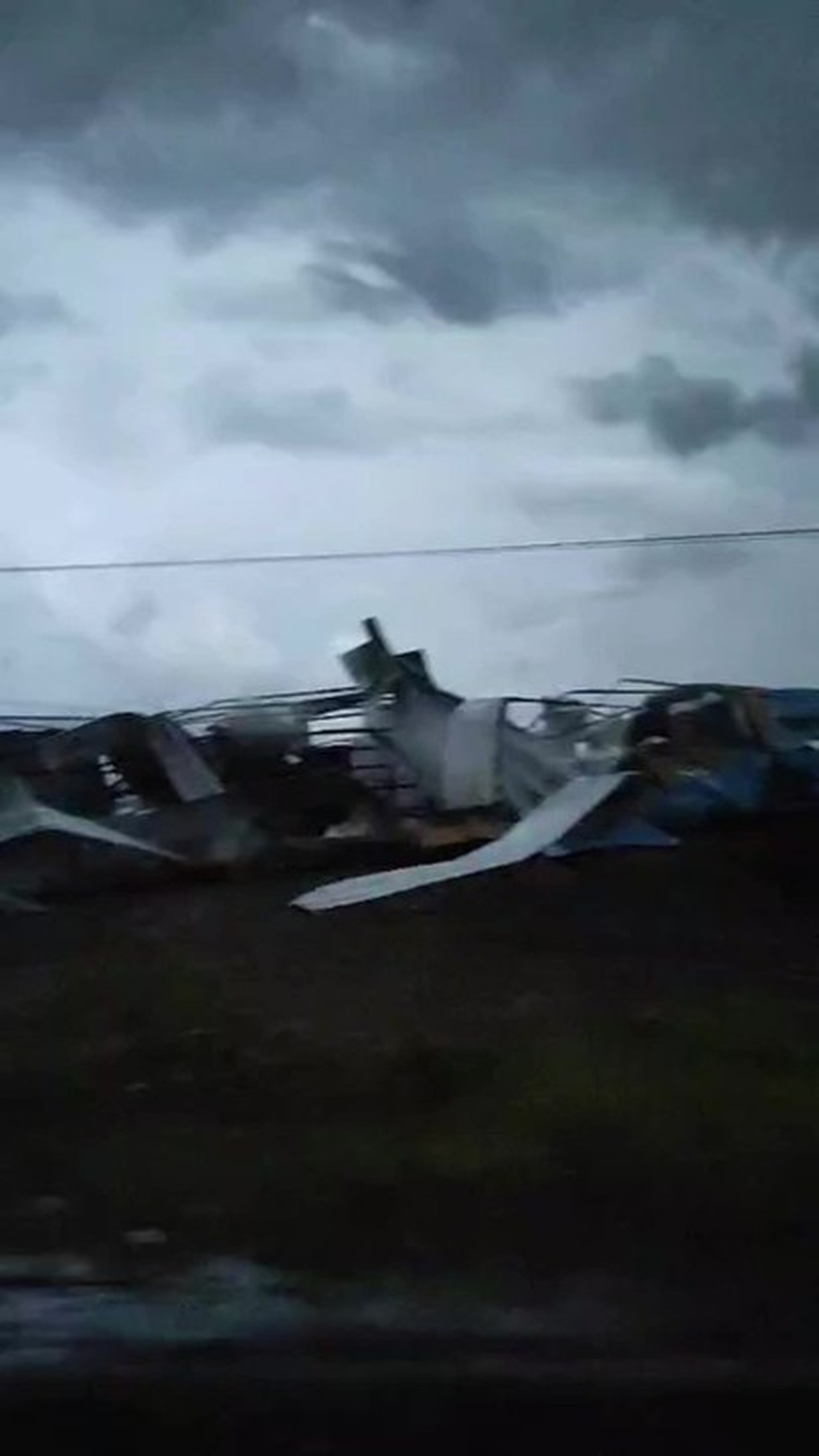 Vídeos mostram destruição em Rio Bonito do Iguaçu, no Paraná