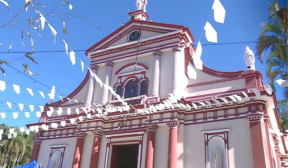 Frio, festivais e 'turismo itinerante' atraem 900 mil turistas ao Circuito das Águas no feriado de Corpus Christi