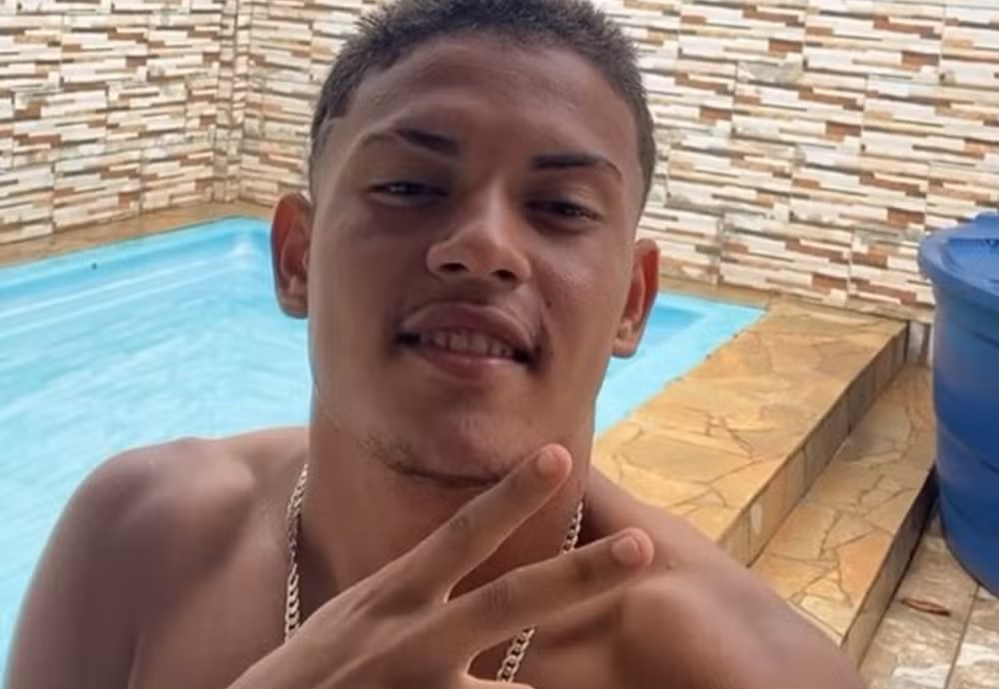 Justiça mantém condenação de acusados de matar atleta após suposto gesto de facção em foto no Acre