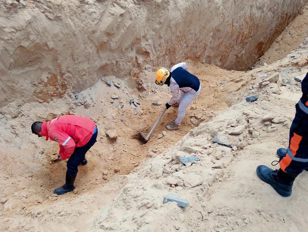 Trabalhador morreu soterrado em obra no município de Camocim, no litoral norte do Ceará — Foto: Reprodução