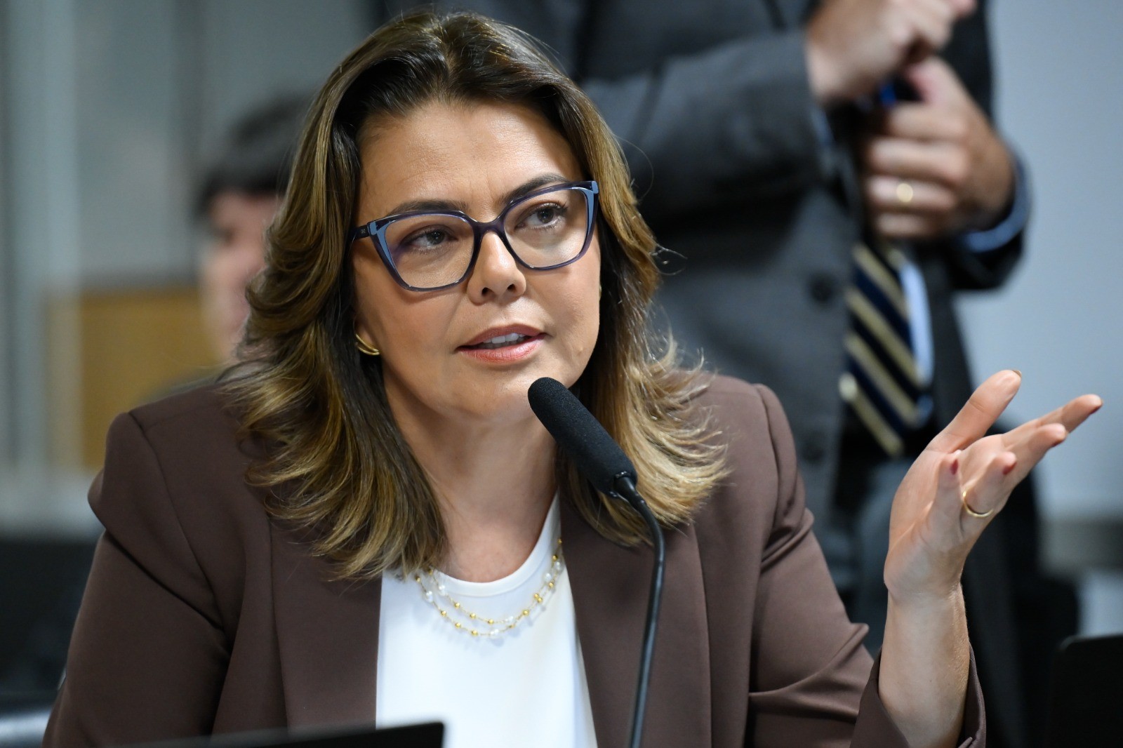 Qual é o número de Leila do Vôlei (PDT) para o Senado no Distrito Federal?