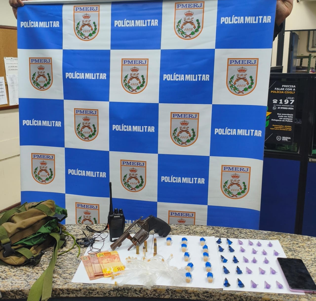 Adolescente é apreendido por suspeita de tráfico de drogas em Barra Mansa