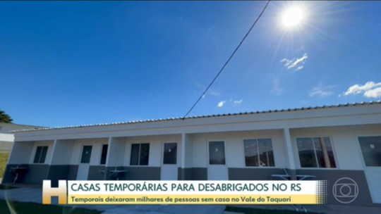 28 casas temporárias são entregues 7 meses depois das enchentes no Vale do Taquari-RS - Programa: Jornal Hoje 