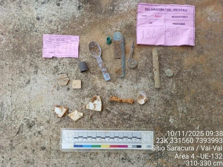 Após três anos, resgate arqueológico na estação 14 Bis-Saracura é concluído com mais de 110 mil peças encontradas
