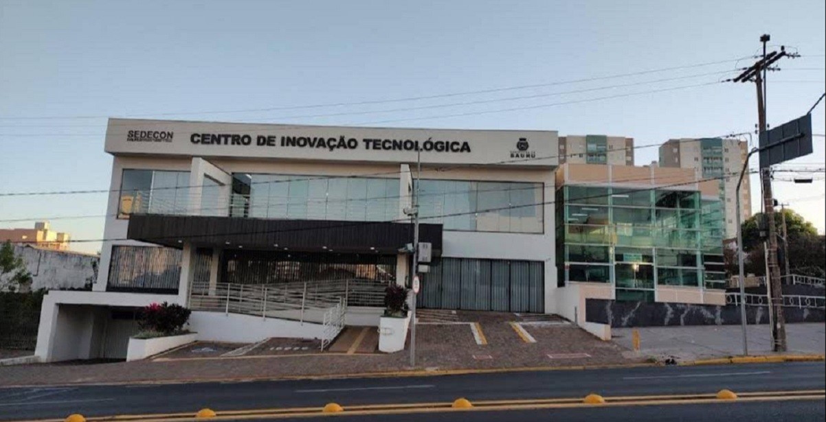 Casa do Empreendedor de Bauru faz plantões às sextas-feiras para ajudar na entrega da declaração anual de MEI
