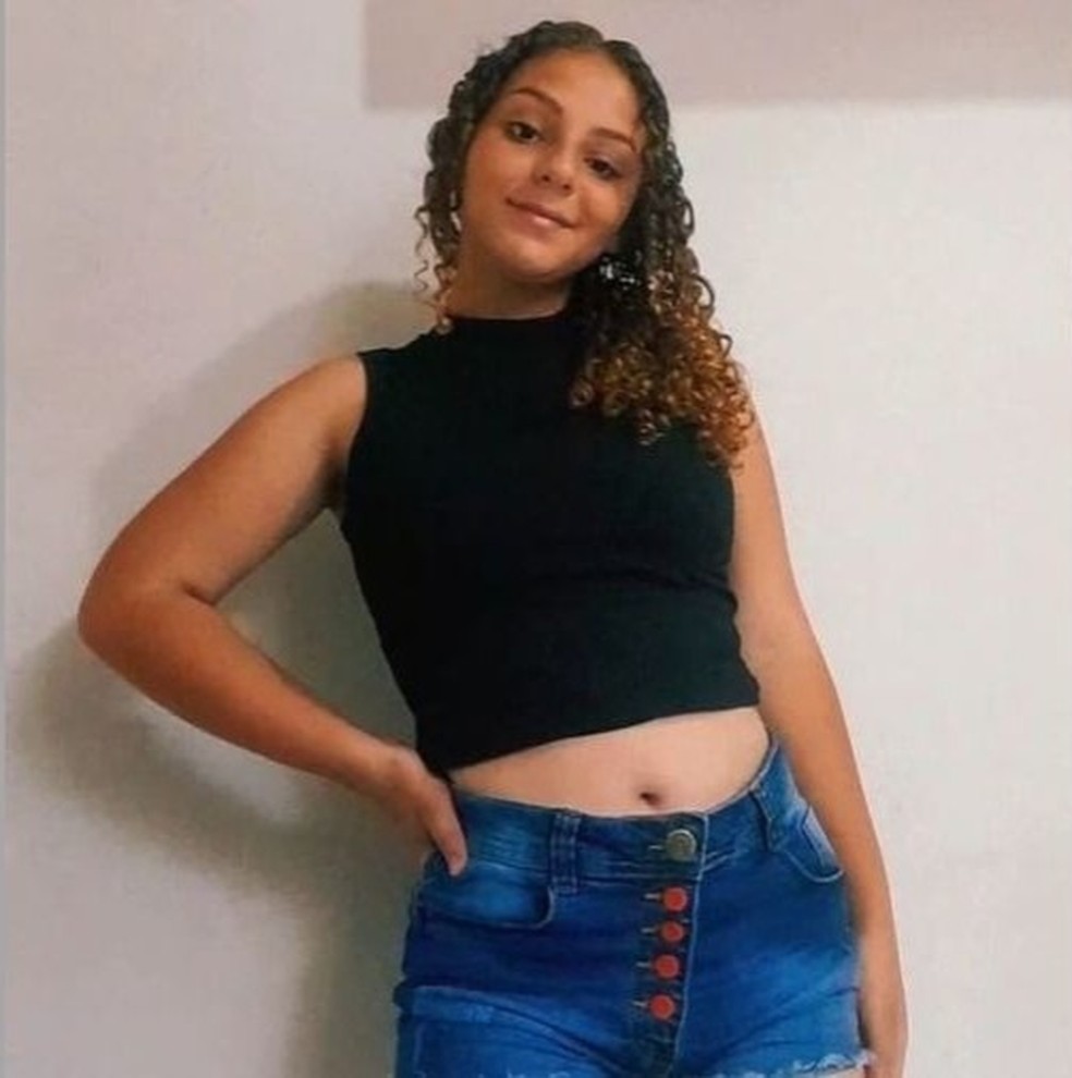 Geovana Souza Dias, de  15 anos, está desaparecida em Taquarussu. — Foto: Redes sociais