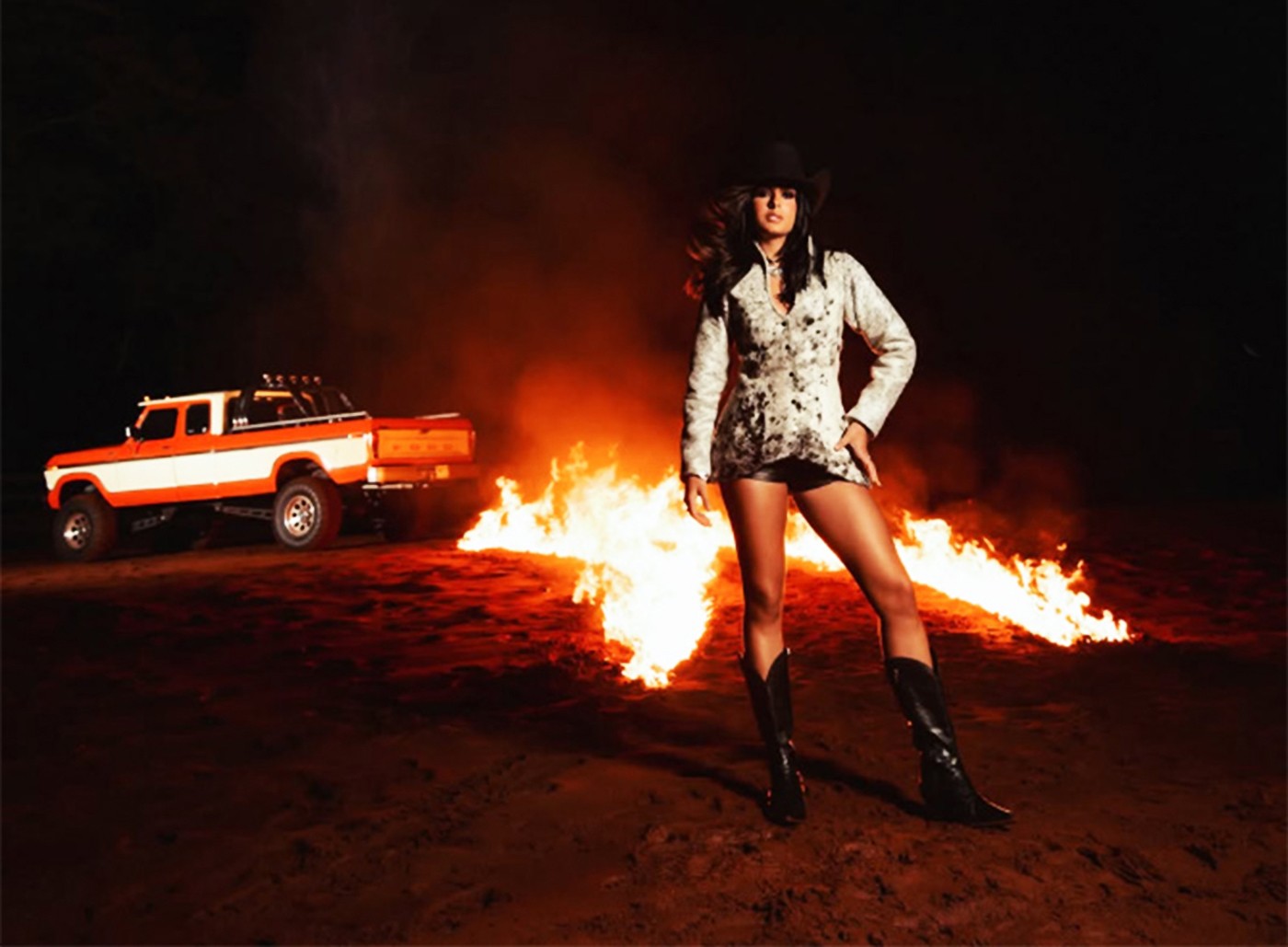 Ana Castela mistura country com funk em música do quinto álbum, 'Fire arena'