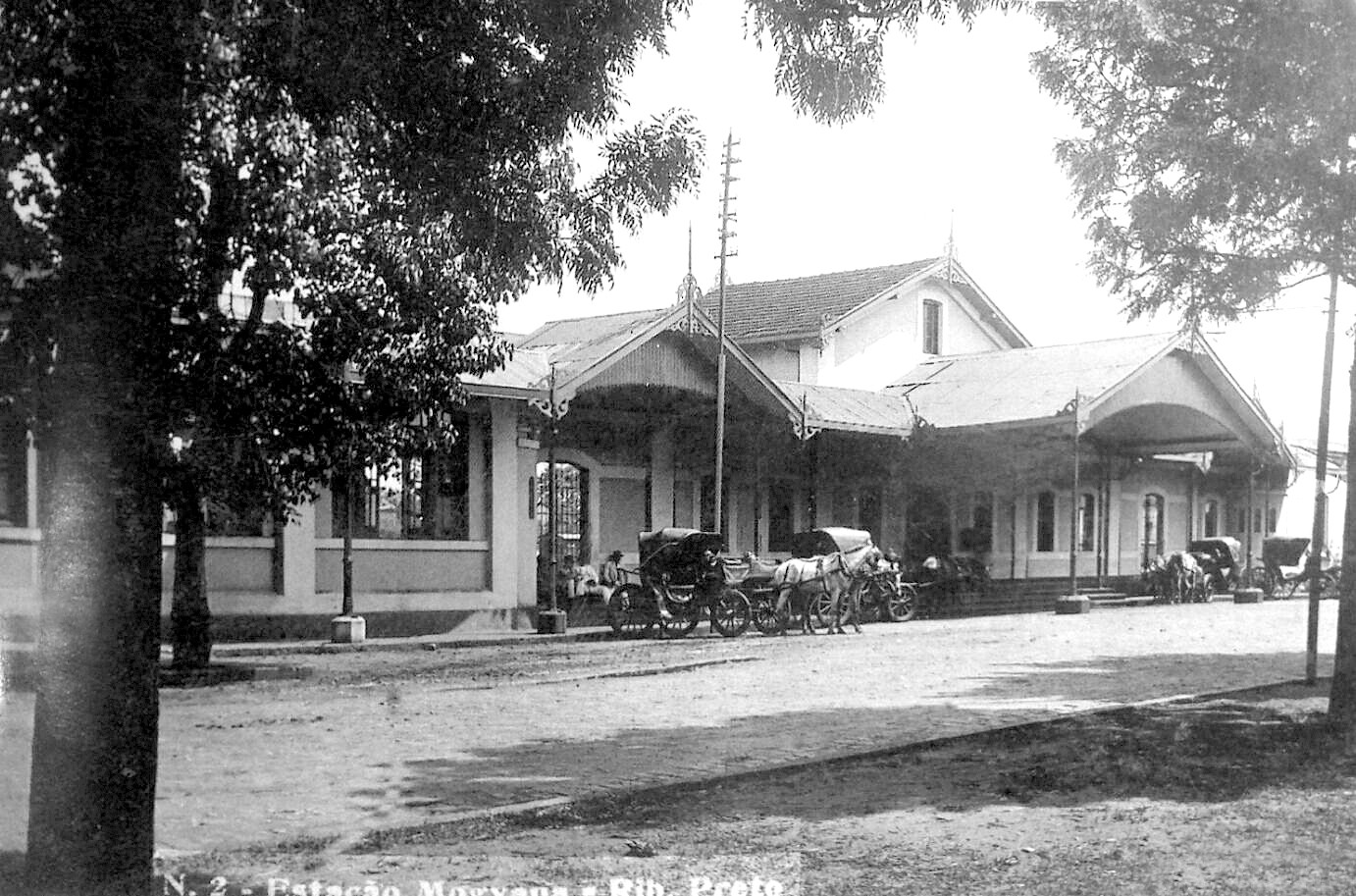 Conheça a história das antigas estações de trem que ajudaram no crescimento de Ribeirão Preto, SP