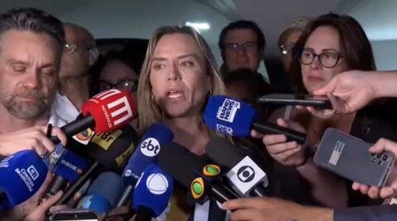 Datafolha no DF: 32% avaliam gestão Celina Leão como positiva e 29%, como negativa