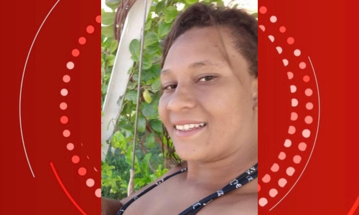 Jovem de 22 anos é morta com golpe de faca em frente a bar no norte da Bahia