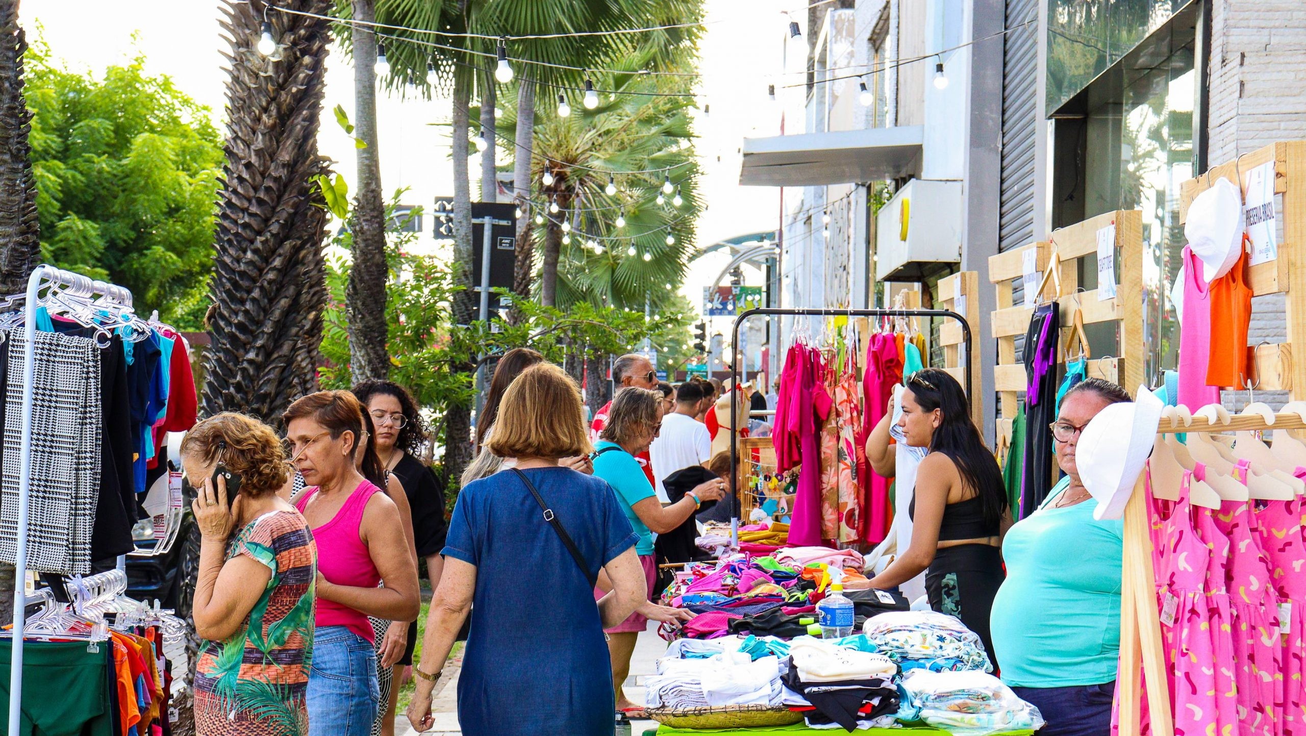 Avenida Monsenhor Tabosa recebe bazar com descontos de até 70% e programação cultural gratuita; veja datas