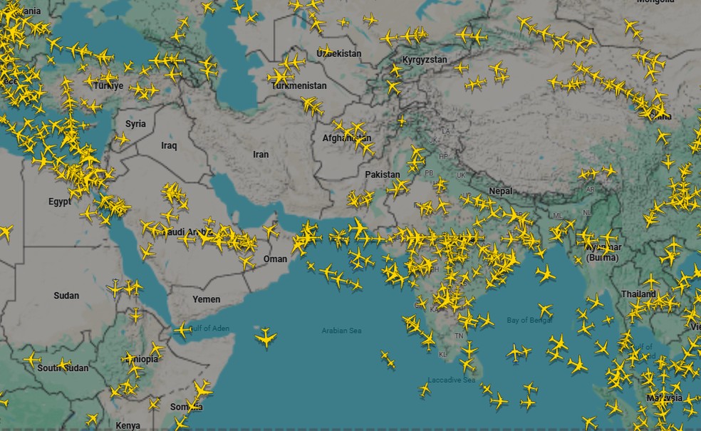 Espaço aéreo iraniano fechado após ataques — Foto: Reprodução/Flightradar