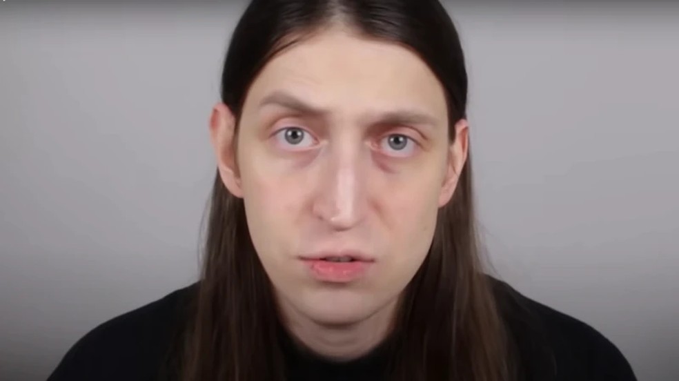 Vídeo sobre adultização do influenciador Felca já tem mais de 45 milhões de visualizações no YouTube — Foto: Reprodução/YouTube/@felcaseita