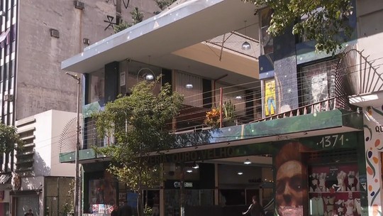 Calote em intercâmbio: agência fecha as portas sem devolver dinheiro de clientes que iriam estudar na Irlanda - Ao menos 108 clientes foram lesados. Consumidores dizem ter investido até R$ 24 mil e reclamam de não receberem contato da empresa sobre a possibilidade de reaver as quantias.